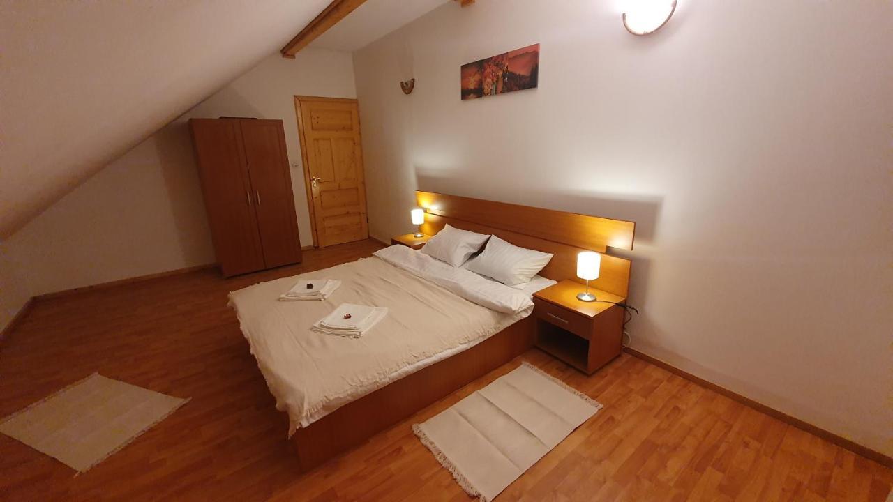 Vila Panselutelor 6 ซินายา ภายนอก รูปภาพ